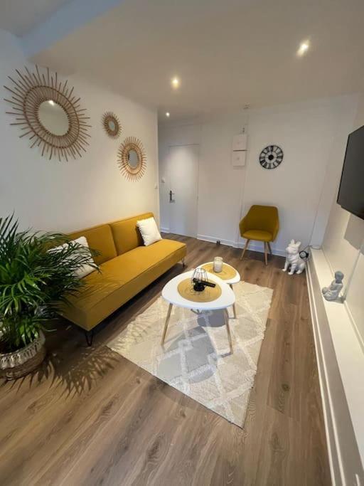 Le Sunny-Hyper Centre -Proche Gare - Paisible -Wifi Hd -Netflix-Ideal Couple Business Et Famille Niort Extérieur photo